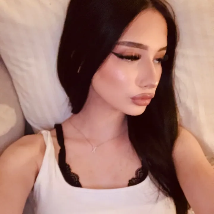 @alinazoteevaa