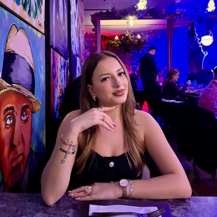 @giadafajks