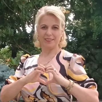 @rozavantu