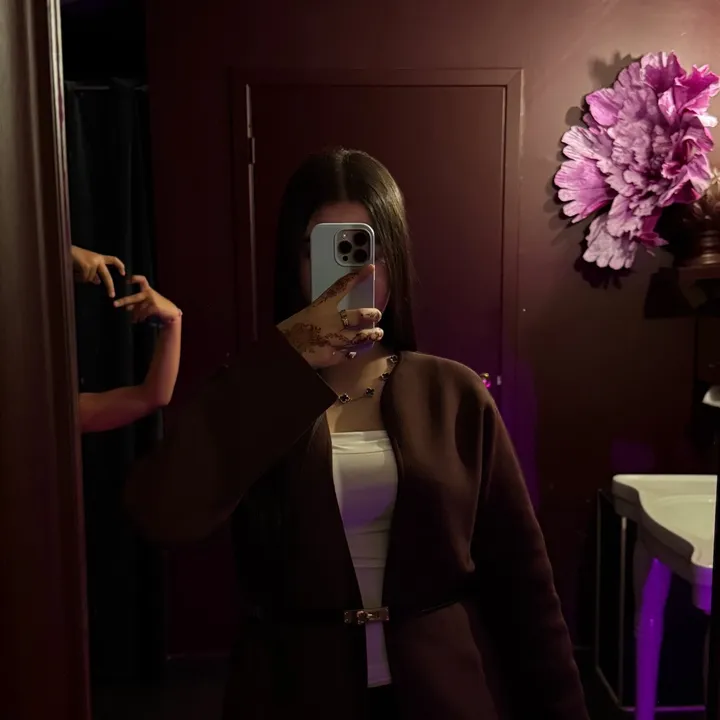 @creaniss