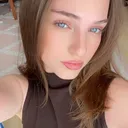 @annaajeane
