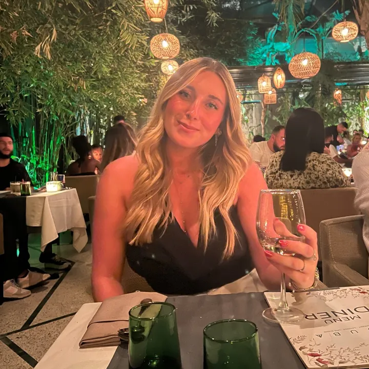 manon_cauet