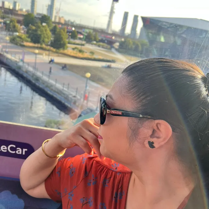@afshanjindani