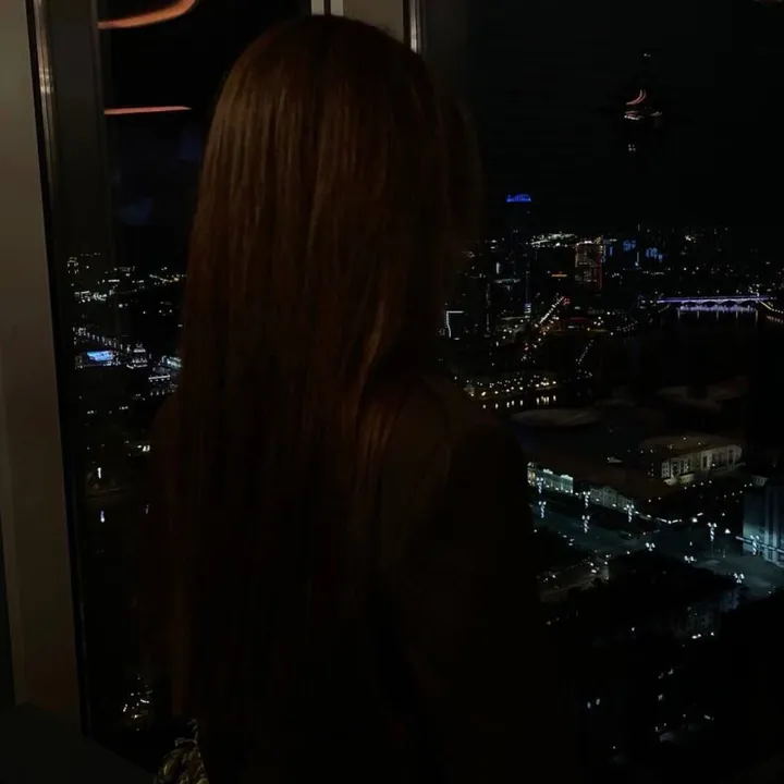 @elisanur031