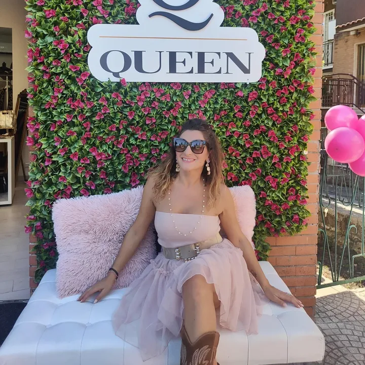 @queenfashion80