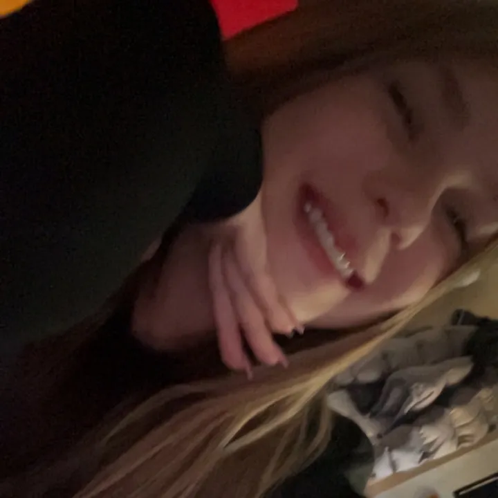 @annxw43