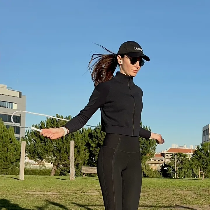 @lovely.skipping