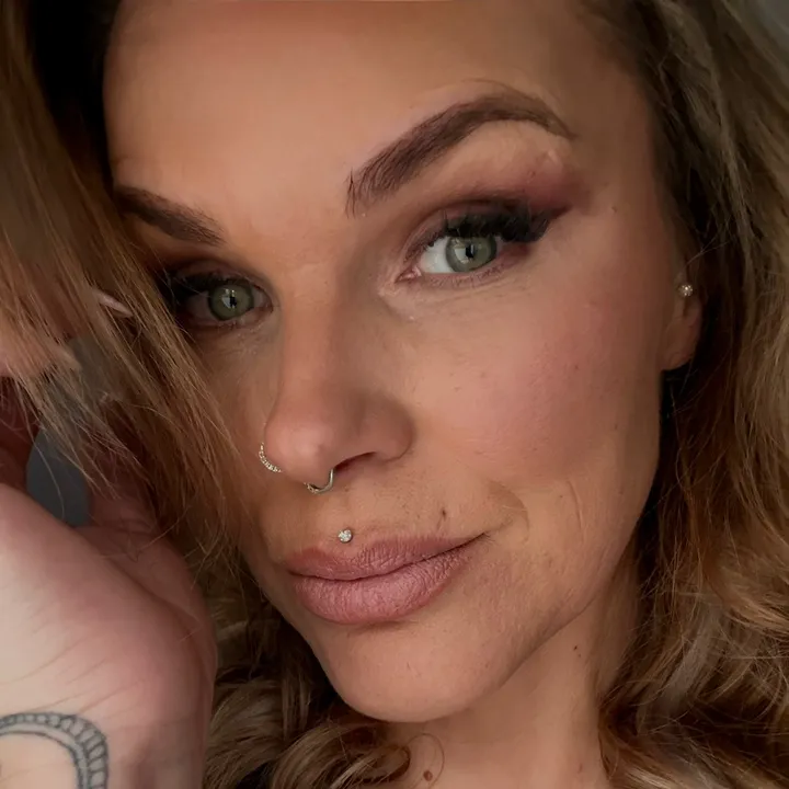 @angie1483