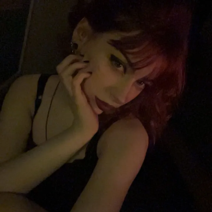@maisiesartaccount