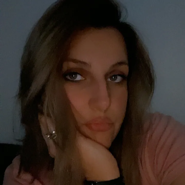 @viki.milano