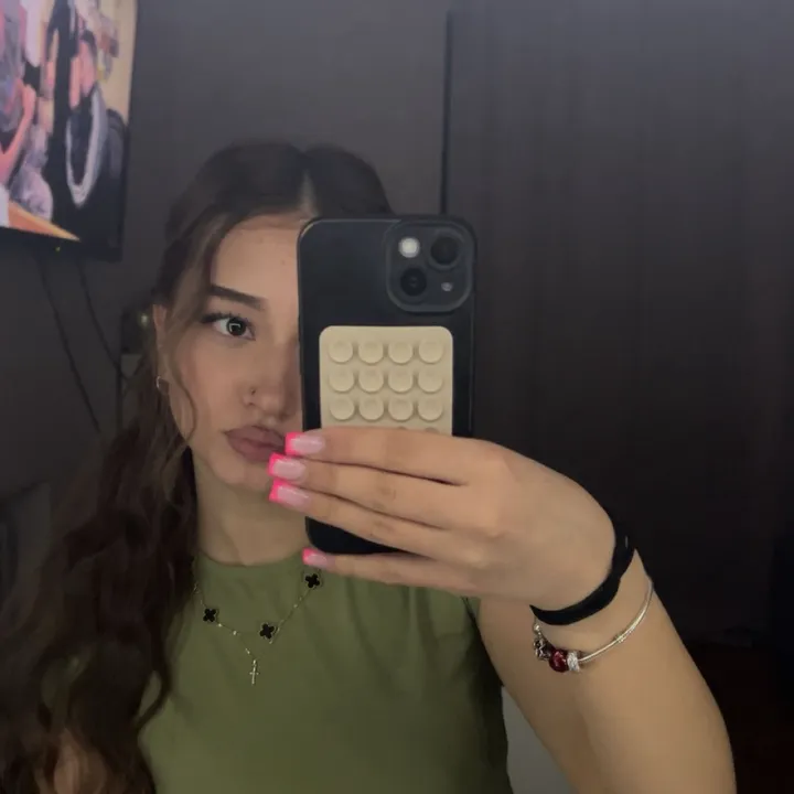 @e.miliex4