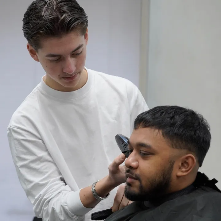 dustinsbarbershop