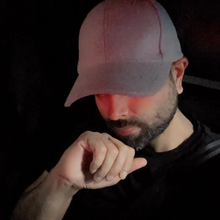 ayzi1ji