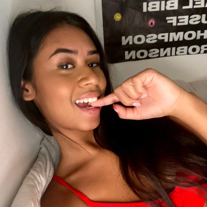 @honeeeykarinaaax