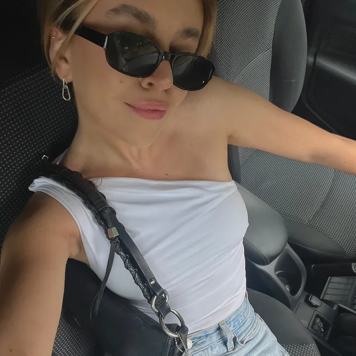 @oliviamalik1