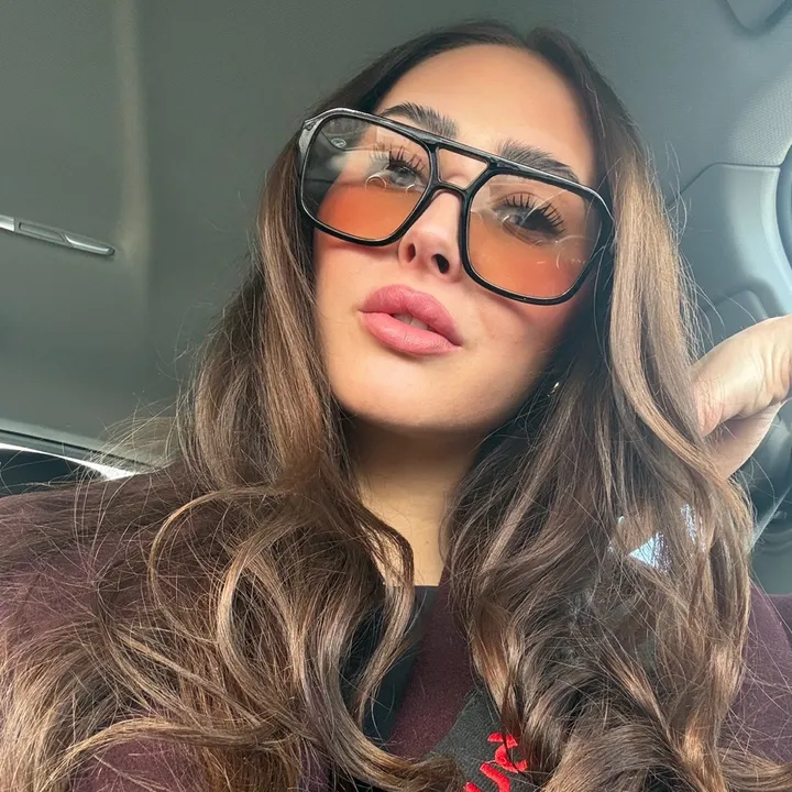 leoniiead