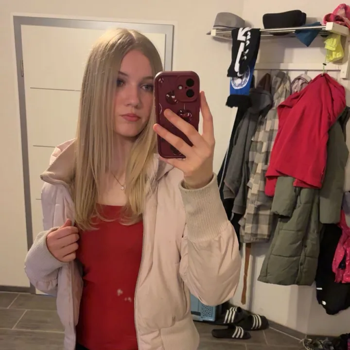 @greta_zse