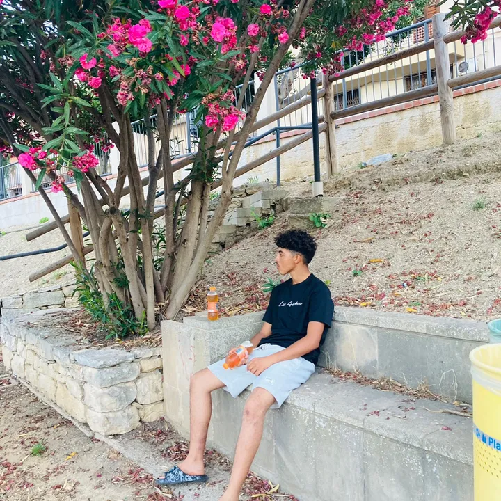 @_ji_he_d_18_