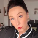 @nicoleshmith