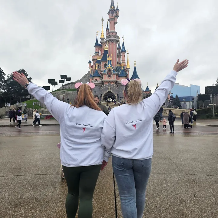 disney.sisters.life