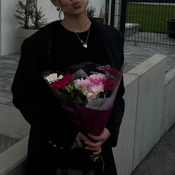 @user17102083