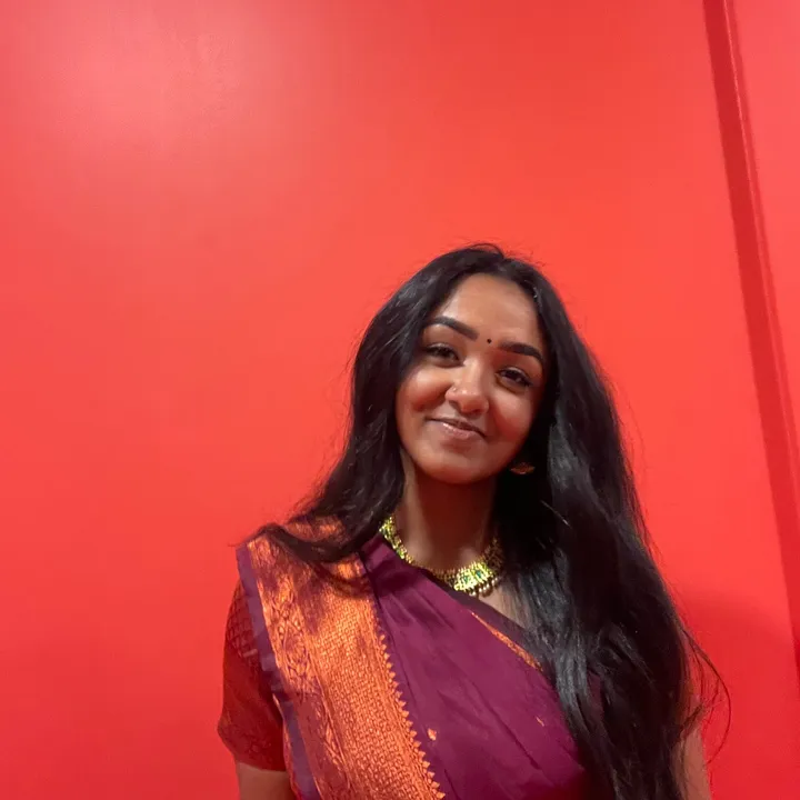 @_lakshaaaa