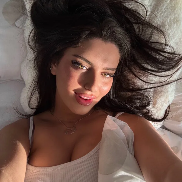 @22senaaa