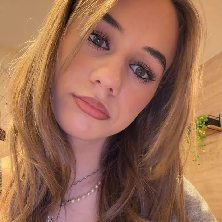 emilia.amohre08
