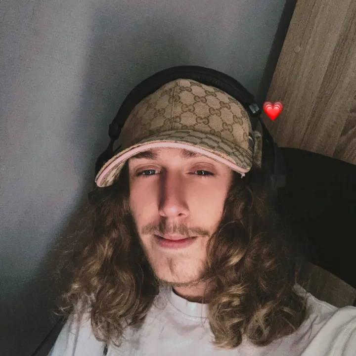 @naaadroooj
