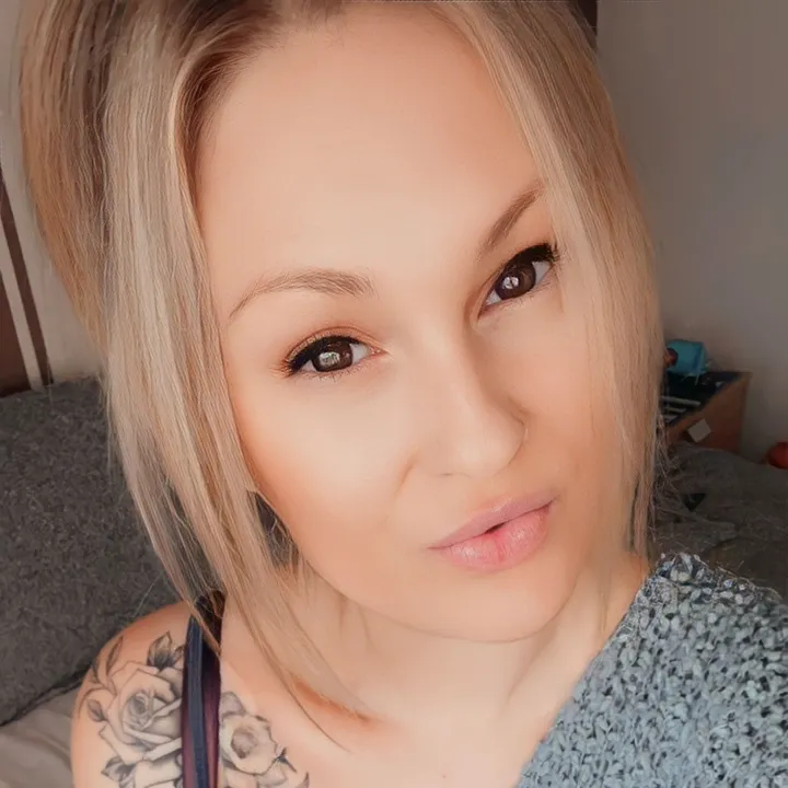 @emma_lou_86