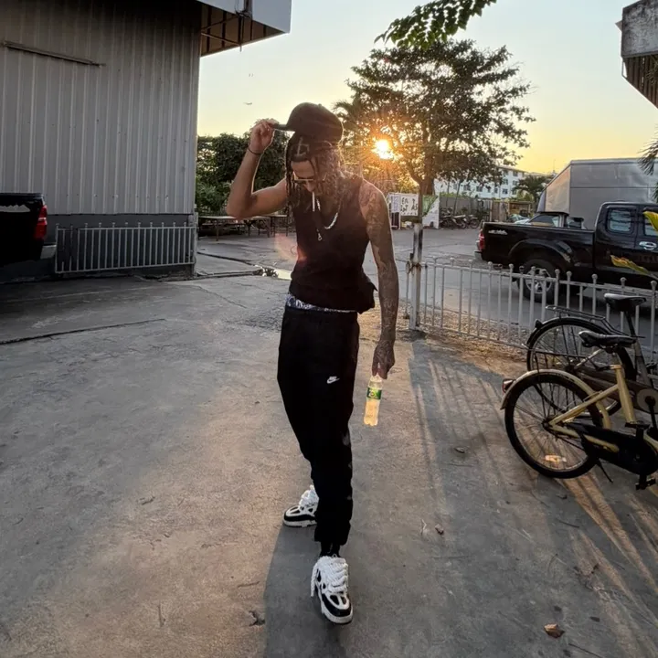 yb.sweez