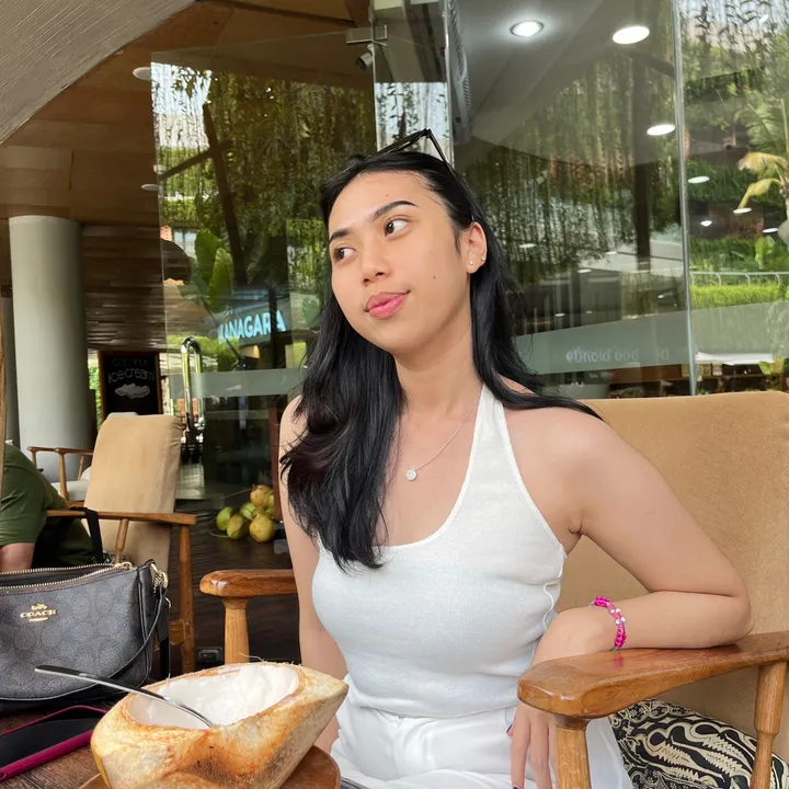 @imeldalaurent