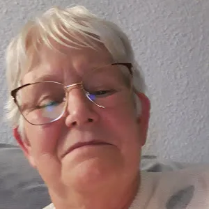 steffi.zesewitz