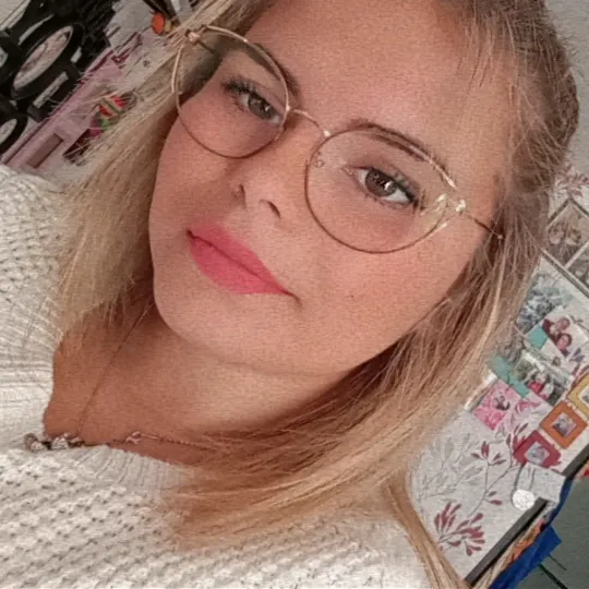 @celine17092002