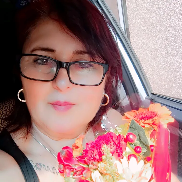 @monika.angel2