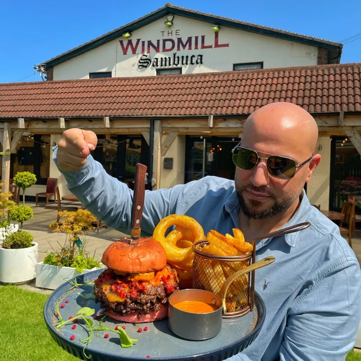 sambucawindmill