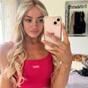 @chloeburton6