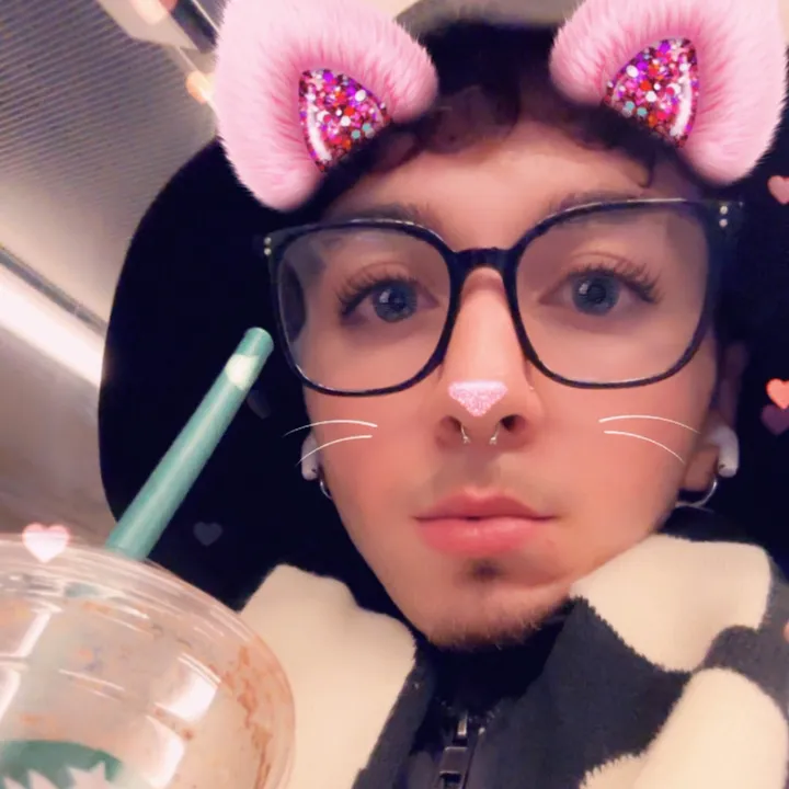 @pinklamborghiniii