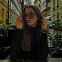 @itslaraschobert