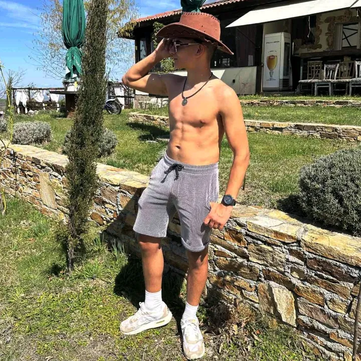 atanasov_wee