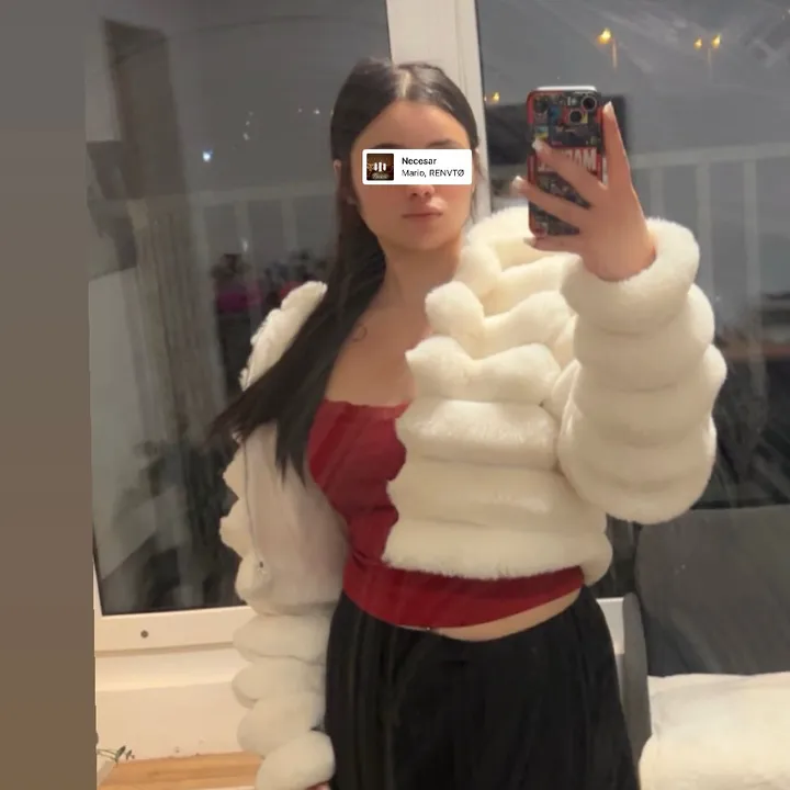 bella__akk