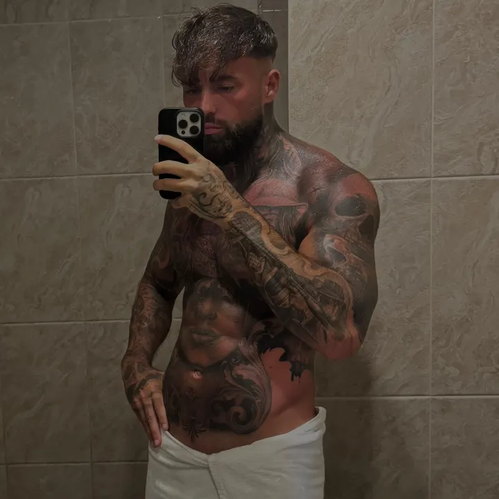 @nicolittek_