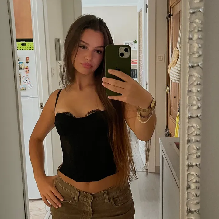 angelaagleezz