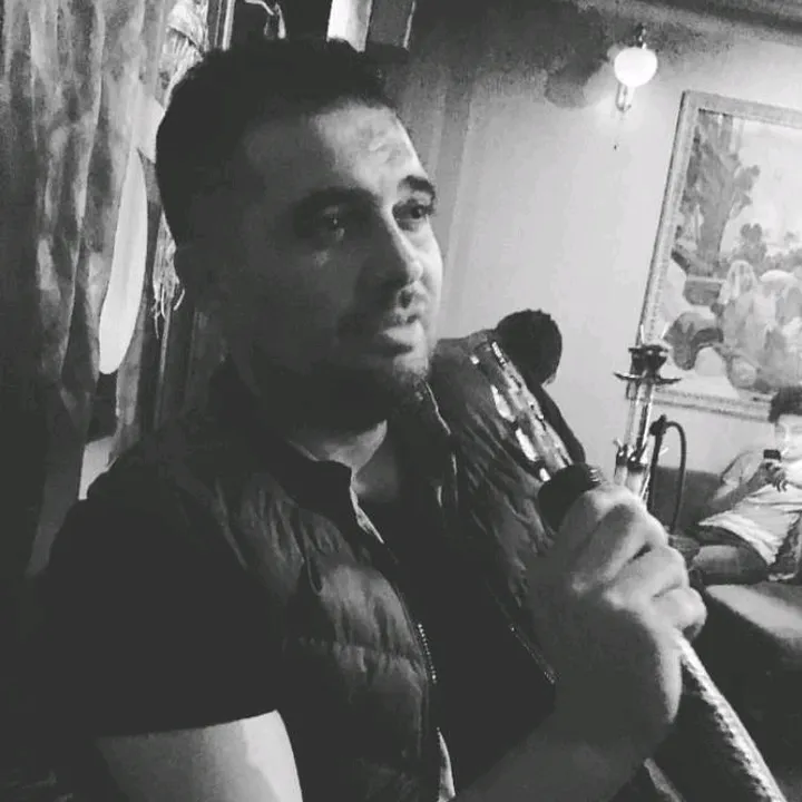 @tarik.ure