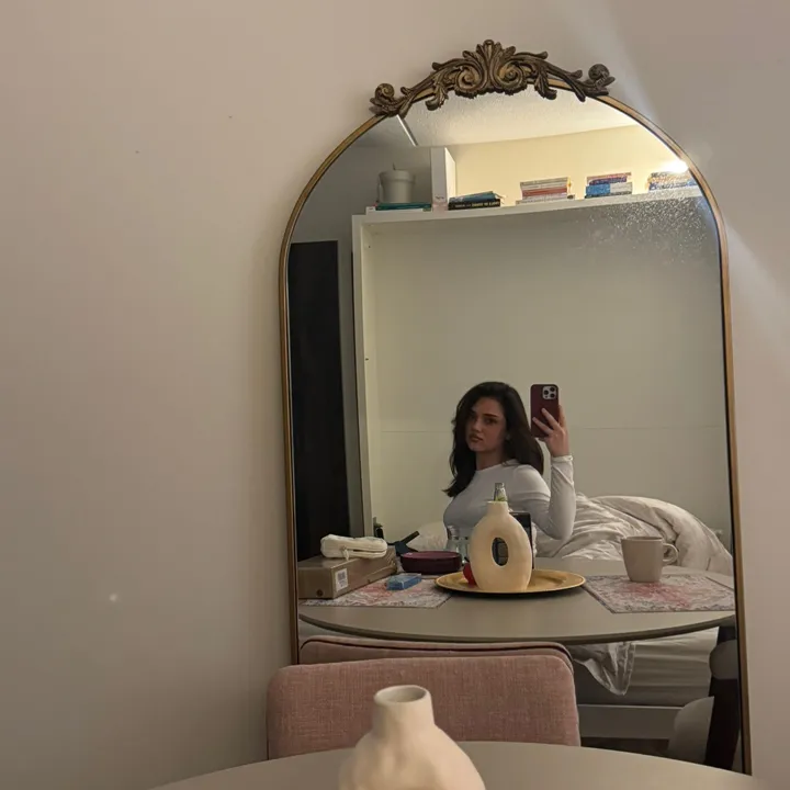 @farahinnl