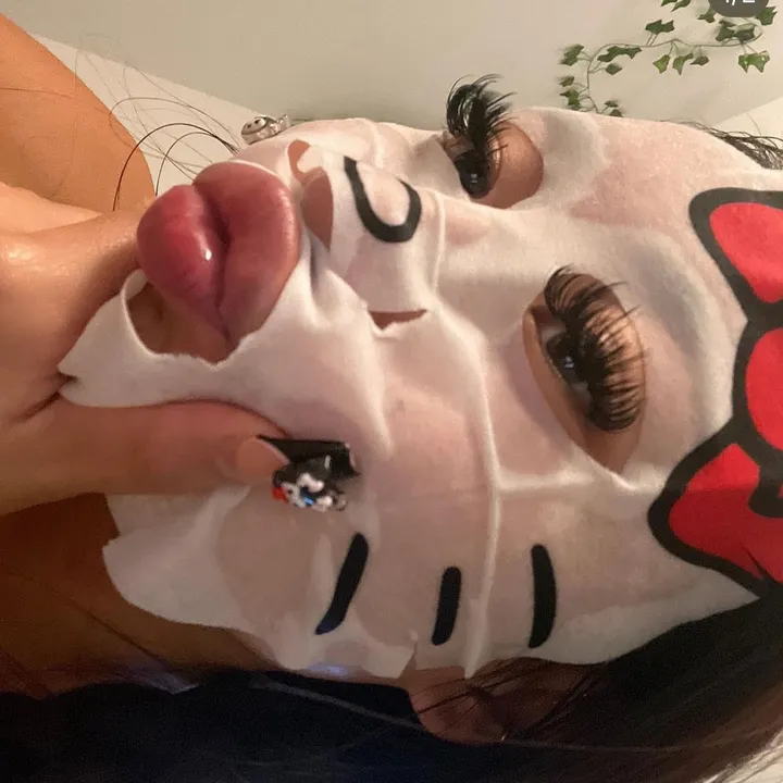 @luluchenni
