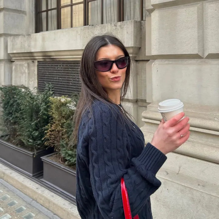 lauren.cahill