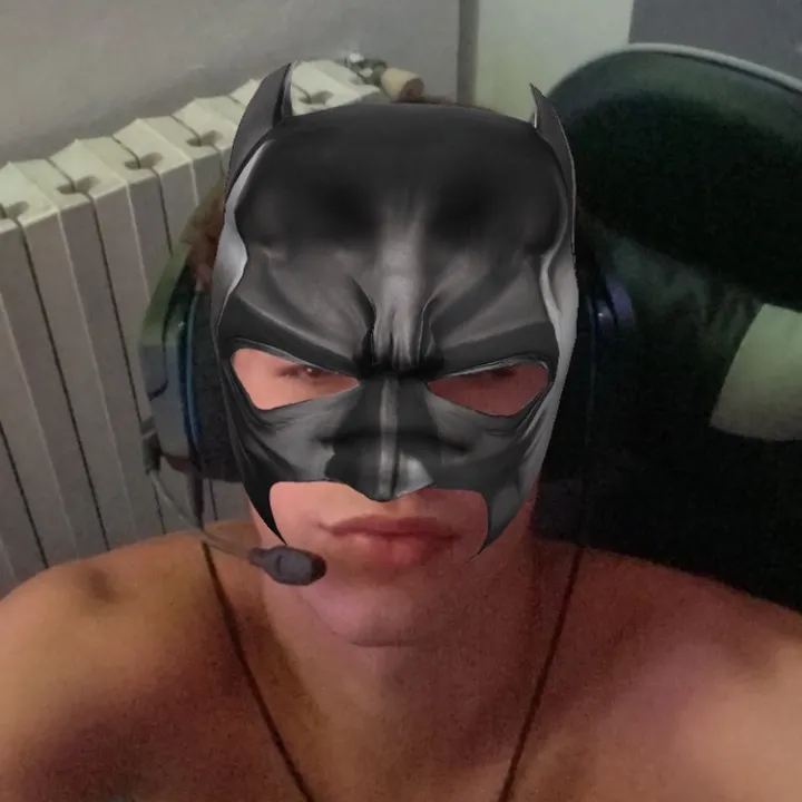 @brucewayne.e