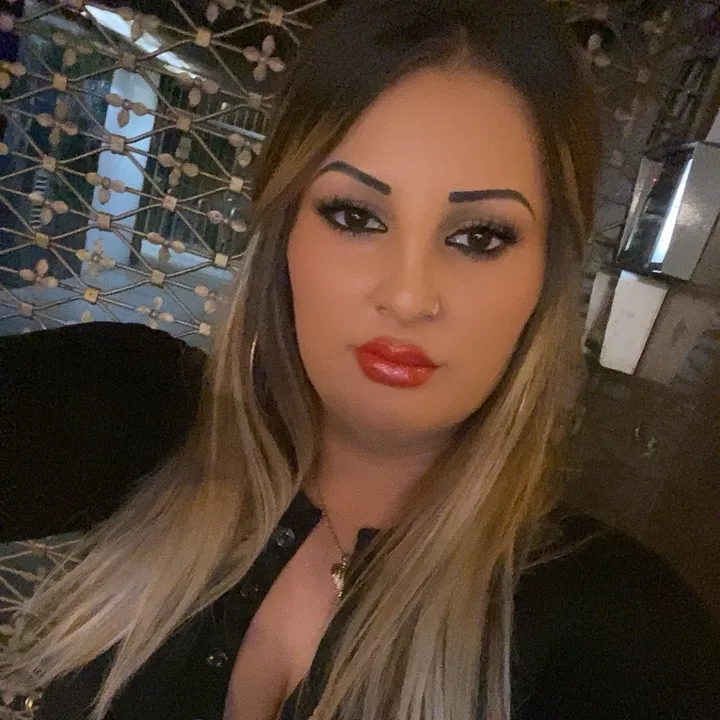 renata.albert4
