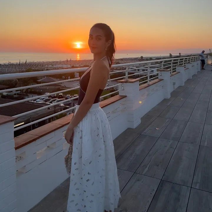 @elenabruglia